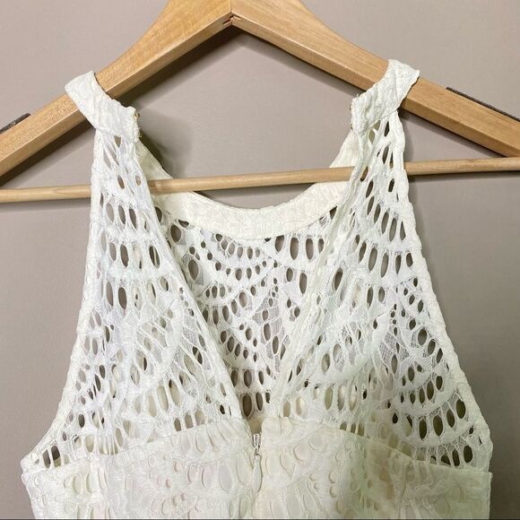 LILLY PULITZER Kenna Scalloped Fan Lace Dress - Picture 7 of 10